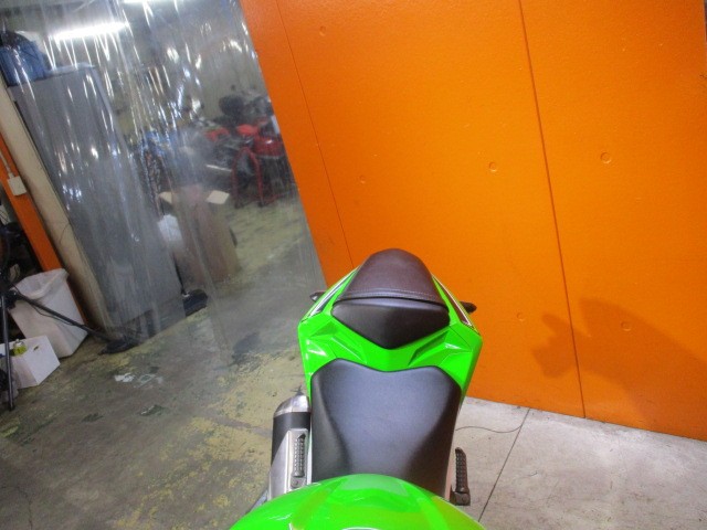 シートもこの通り破れもなければへたりもありません！来店が難しい方はお電話にて通販も可能ですよ！！